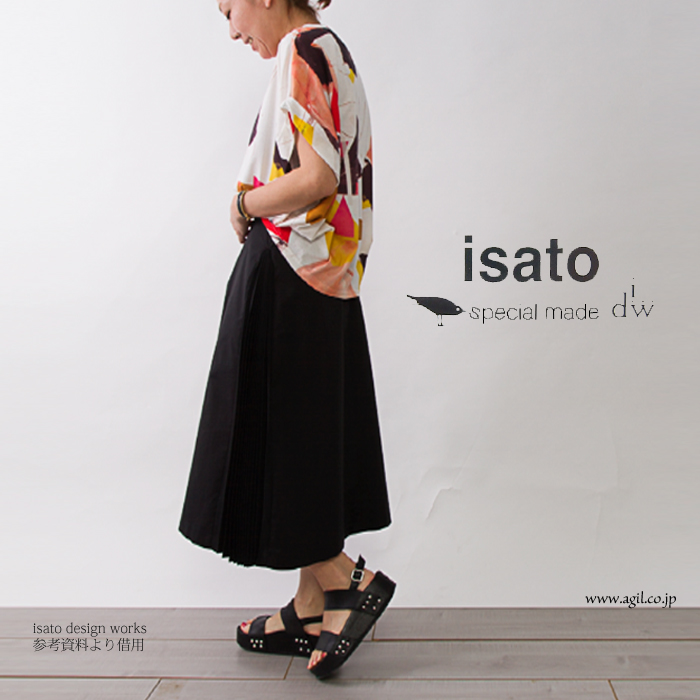 isato design works (イサトデザインワークス) ラウンドネックプリント半袖カットソー レディース