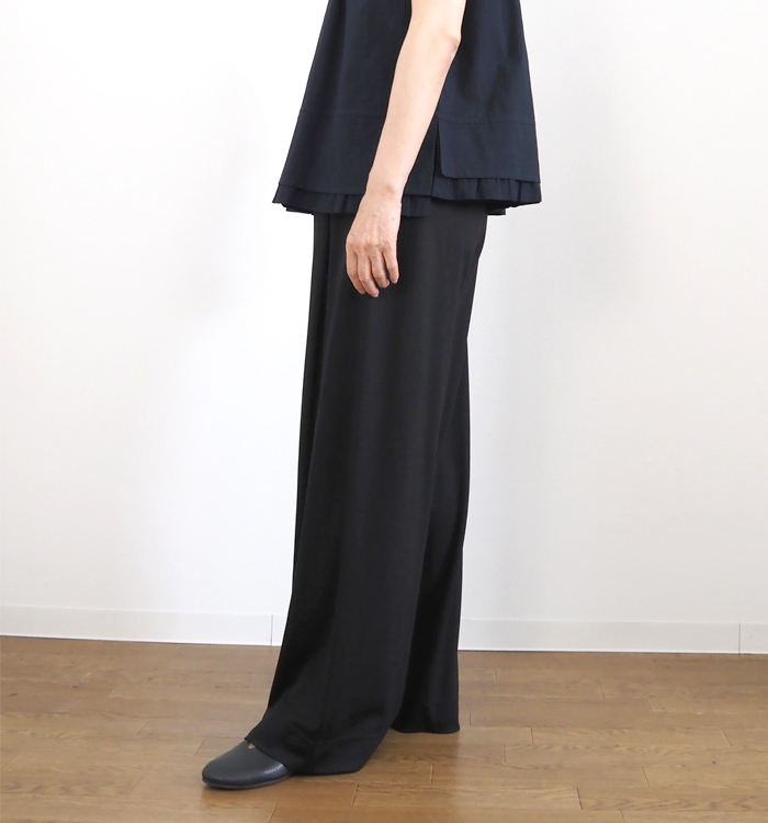Squady スカディ ドレープワイドパンツ 落ち感