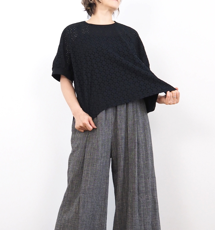 MidiUmi ミディウミ フロントレースプルオーバーブラウス レディース