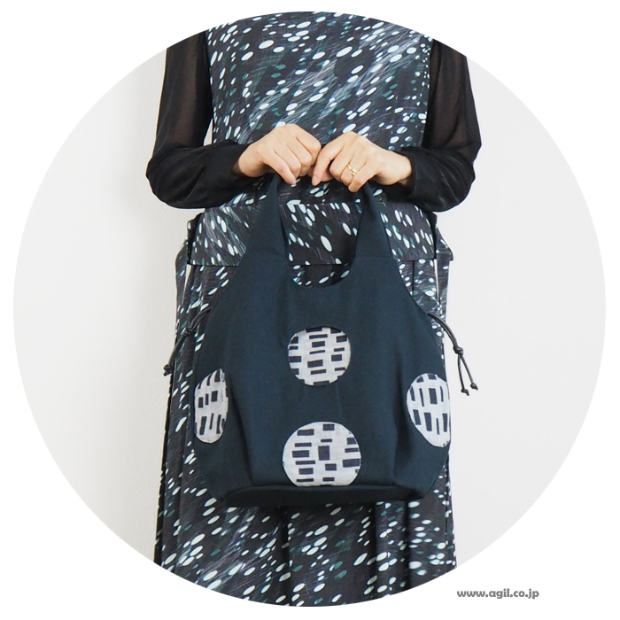 TOMOO DESIGNS (トモオデザインズ) ドット柄 布トートバッグ 巾着口 スプラッシュバッグ レディース