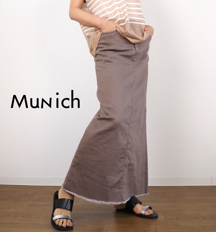 Munich ダスティ加工デニムマキシタイトスカート 着用イメージ