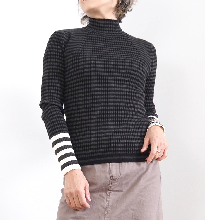 【新品・未使用】MARECHAL TERRE ボーダータートルリブニット MARECHAL TERRE マルシャルテル ハイネックニットプルオーバー ピッチ