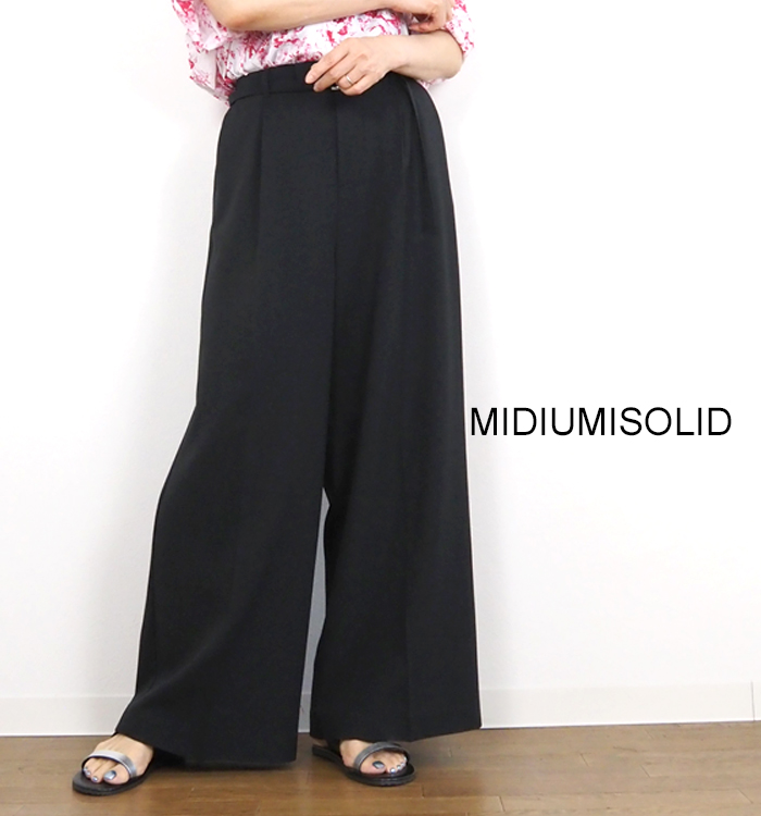 MIDIUMISOLID ミディウミソリッド ストレートワイドパンツ ブラック レディース