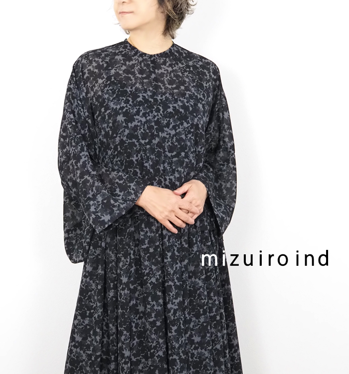 mizuiro ind ミズイロインド フラワープリント ワイドプルオーバー