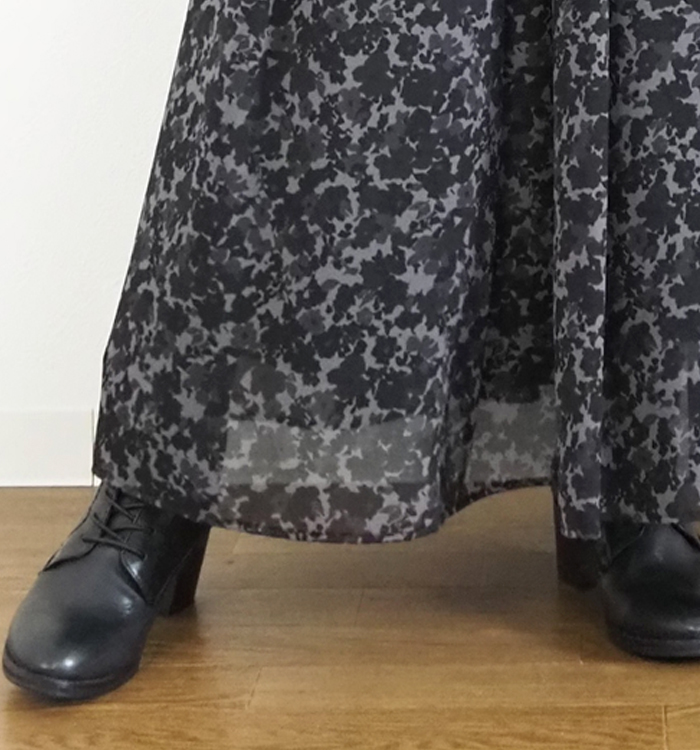 mizuiro ind ミズイロインド フラワープリントロングスカート ブラック系