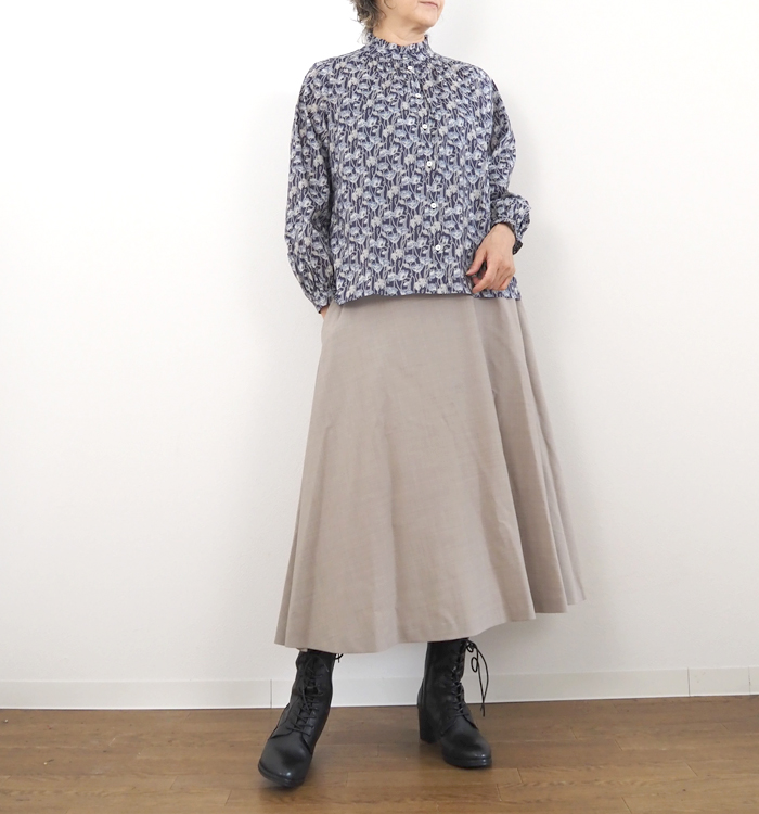 sosotto ソソット ブラウス LIBERTYタナローン フリルカラーシャーリング レディース