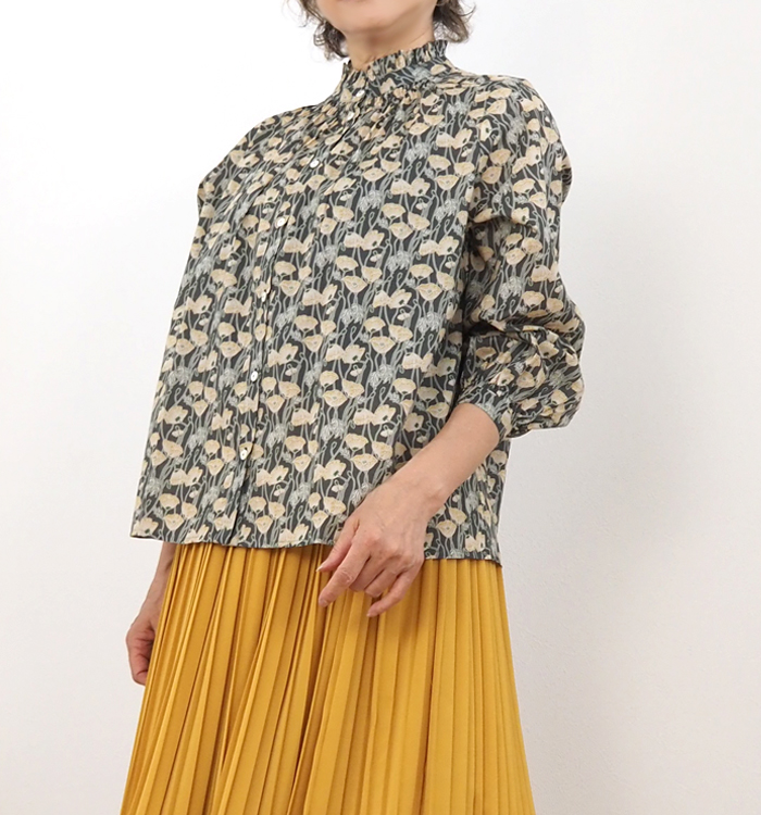 sosotto ソソット ブラウス LIBERTYタナローン フリルカラーシャーリング レディース