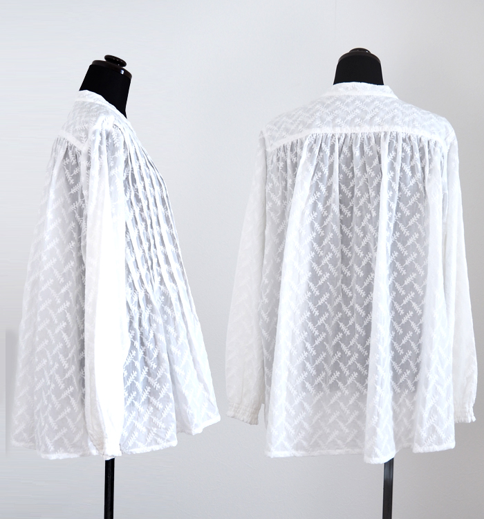 sosotto ソソット 刺繍ピンタックブラウス 小枝柄