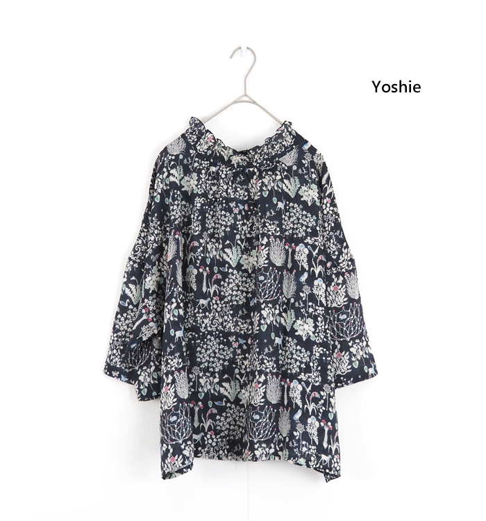 sosotto リバティ シルフローン ブラウス Yoshie（ネイビー系）