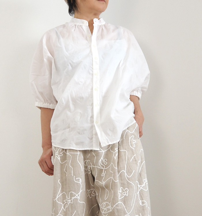 NARU ナルファクトリー 塩縮ランダムドットシャツ 綿ローン レディース 軽量 羽織り