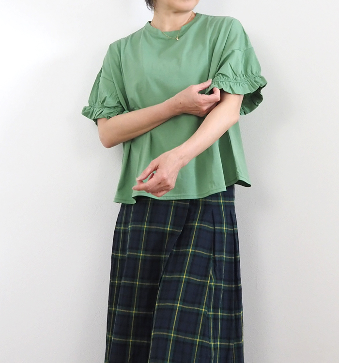 NARU ナルファクトリー サイロプレミアム天竺 ギャザーフリルスリーブプルオーバー