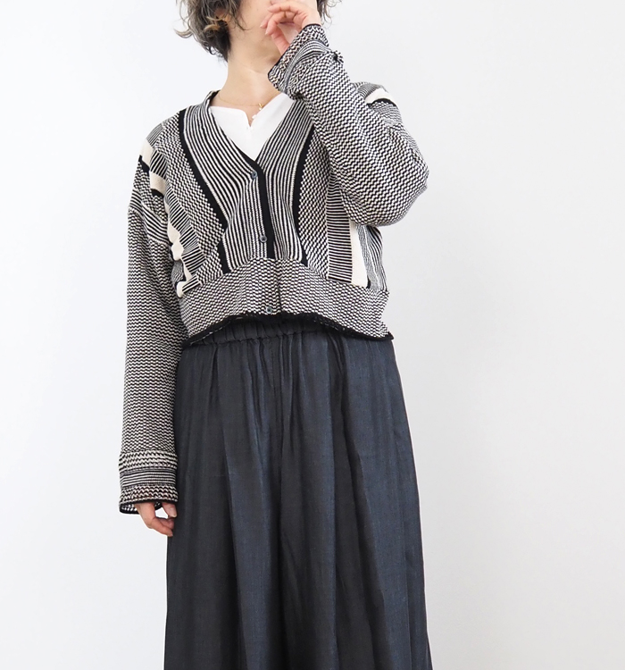 Boutique Ordinary ブティークオーディナリー ジャガードニット Vネックカーディガン