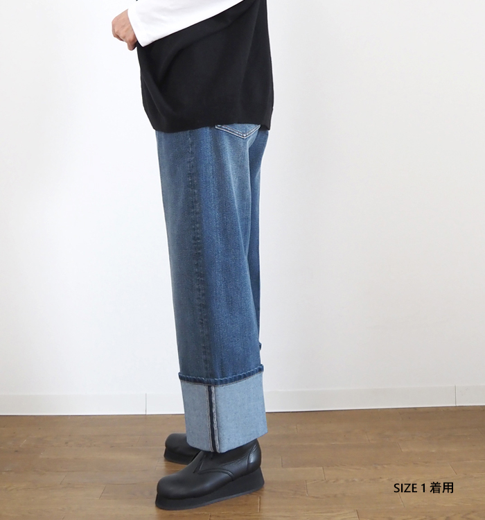 SIZE1着用 横から見た折り返し