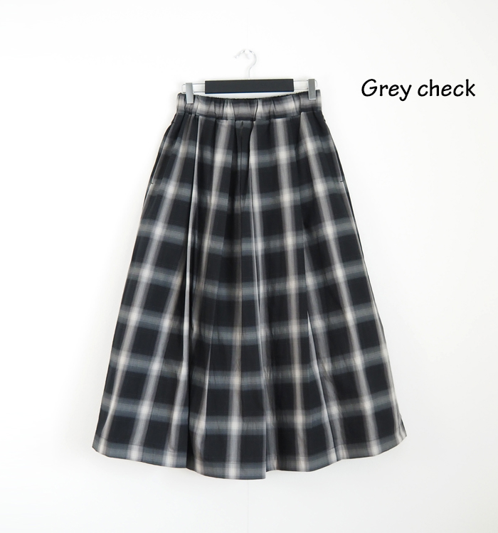 nicholson and nicholson ニコルソンアンドニコルソン ランダムタックスカート