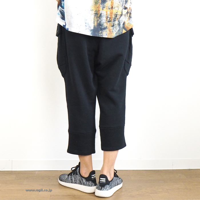 HISUI ヒスイ 裏毛スウェット ジャージサルエルパンツ クロップト丈 ブラック メンズ・レディース