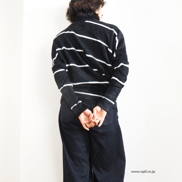 HISUI HIROKOITO ヒスイヒロコイトウ プルオーバーニット タートルネック ボーダー柄 レディース