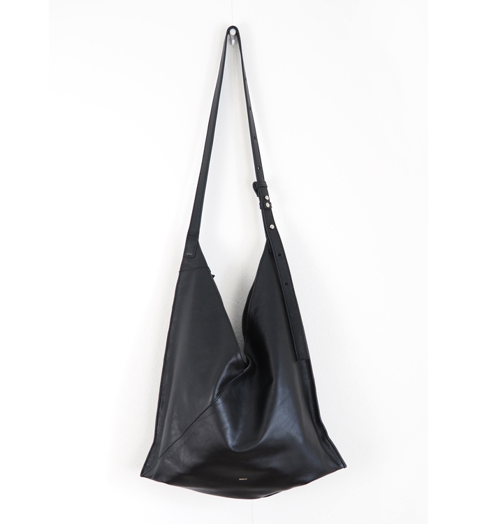 INCIPIT インキピット 本革ショルダーバッグ レディース