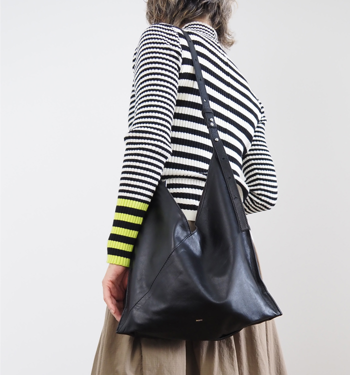 INCIPIT インキピット 本革ショルダーバッグ レディース