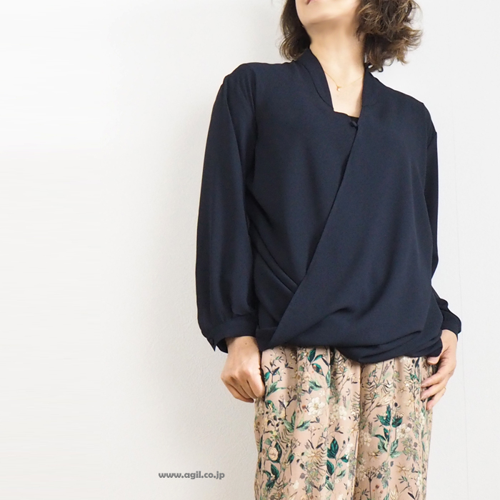 isato design works イサトデザインワークス カシュクールブラウス フロントドレープ ネイビー レディース