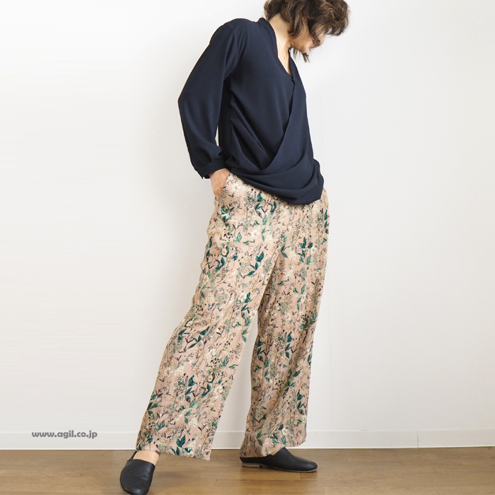 isato design works イサトデザインワークス カシュクールブラウス フロントドレープ ネイビー レディース