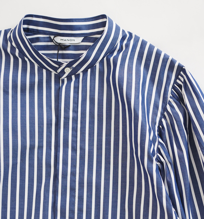 MANON マノン ギャザースリーブ バンドカラーシャツ レディース