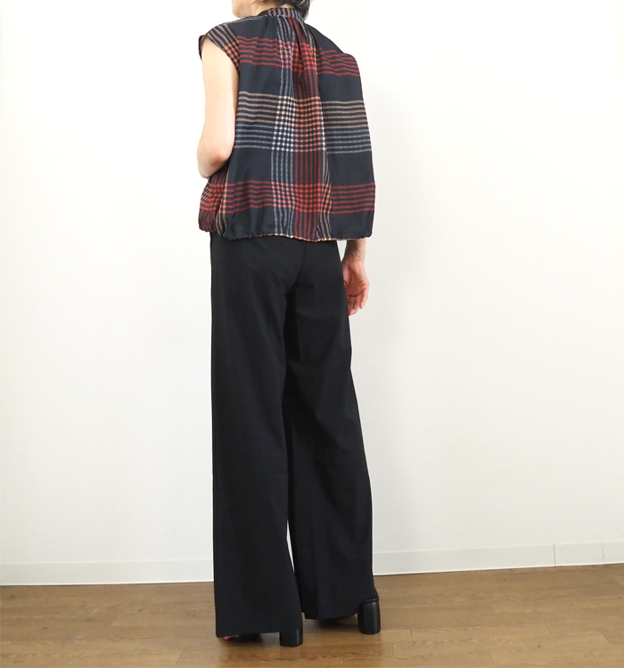 MANON チェックプリント 着用スタイリング
