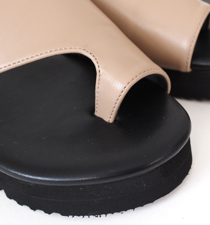 ATELIER BRUGGE アトリエブルージュ トングサンダル