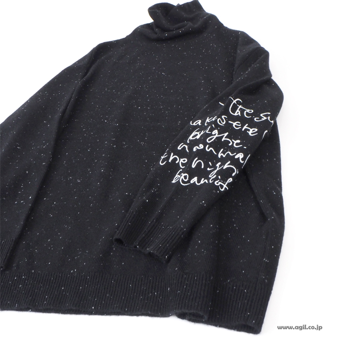 tiny dinosaur タイニーダイナソー タートルネック 刺繍文字 オーバーサイズニット レディース