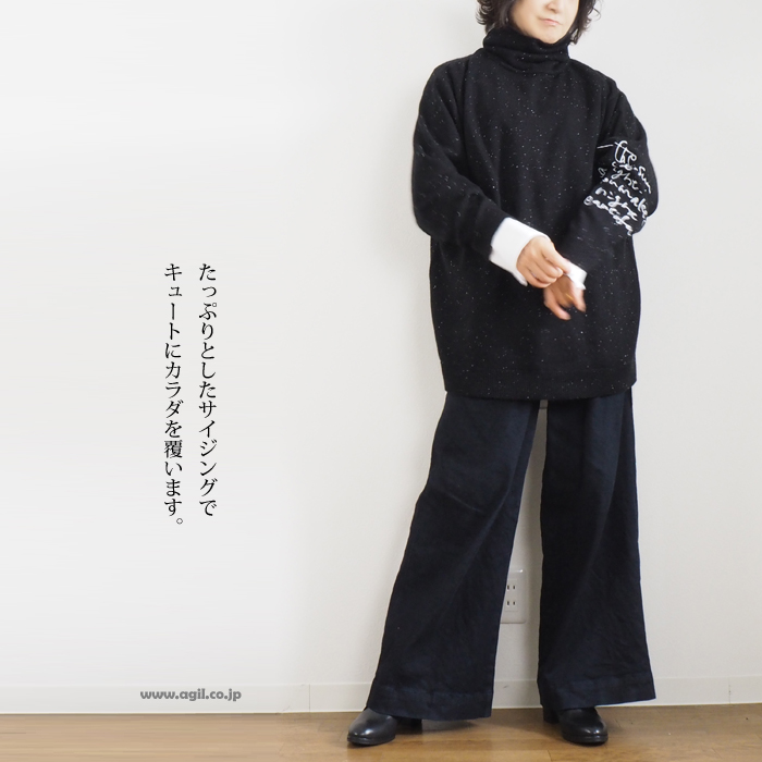 tiny dinosaur タイニーダイナソー タートルネック 刺繍文字 オーバーサイズニット レディース