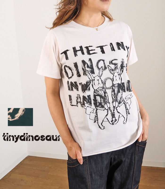 tiny dinosaur タイニーダイナソー プリント半袖Tシャツ ラビットロゴパターン レディース